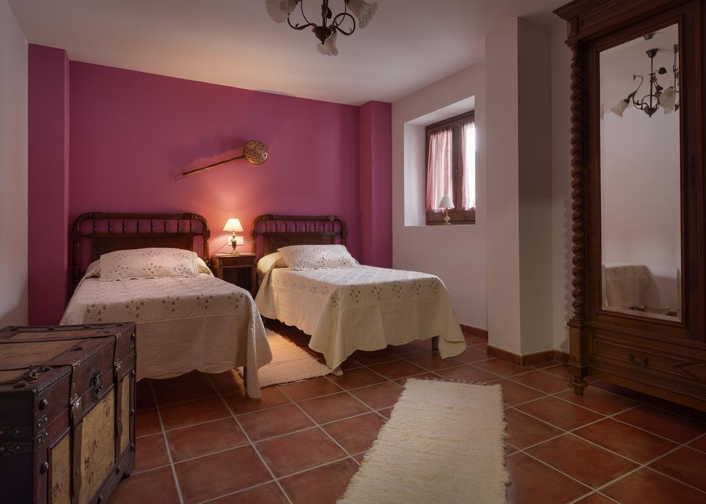 Gasthaus Paloma Ansó Zimmer foto
