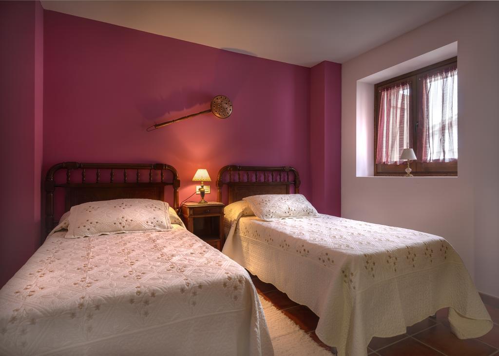 Gasthaus Paloma Ansó Zimmer foto